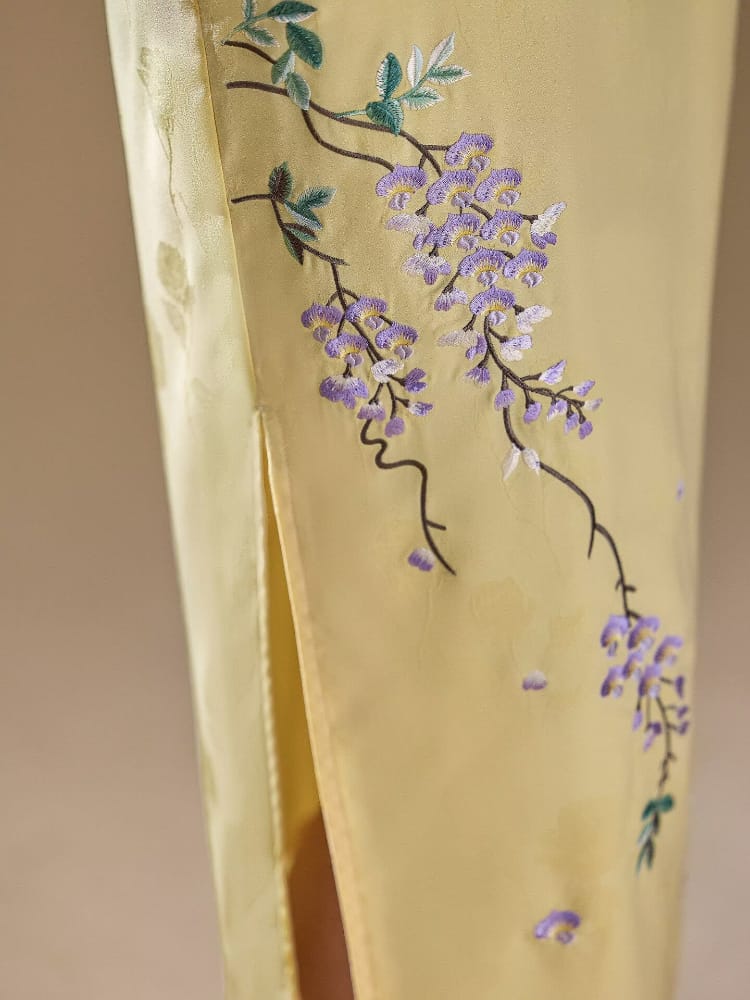 Beth and Brian Qipao-LSB Floral pattern, jacquard satin midi Cheongsam