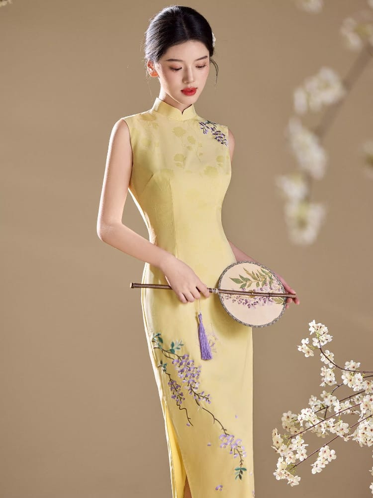 Beth and Brian Qipao-LSB Floral pattern, jacquard satin midi Cheongsam