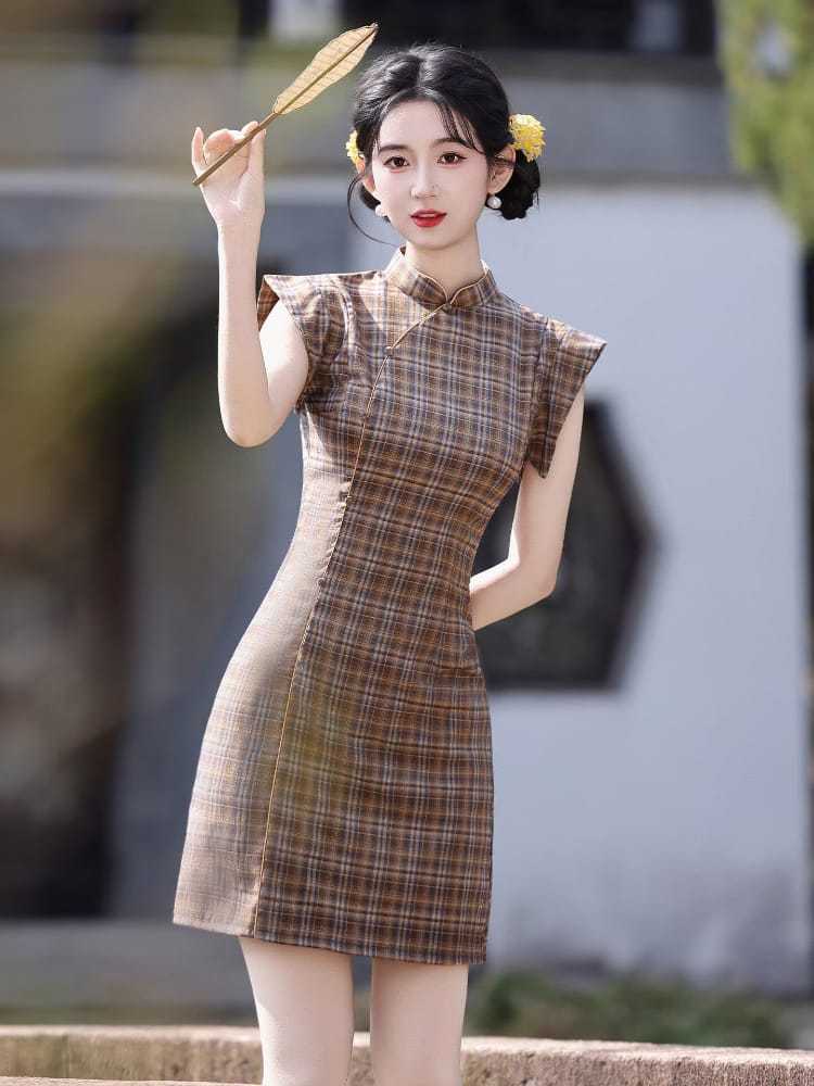 Beth and Brian Qipao-LSB Flutter sleeves, plaid pattern, retro mini Cheongsam