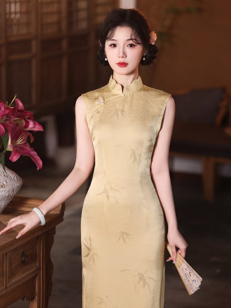 Beth and Brian Qipao-LSB Sleeveless, bamboo leaf print, gold midi Cheongsam