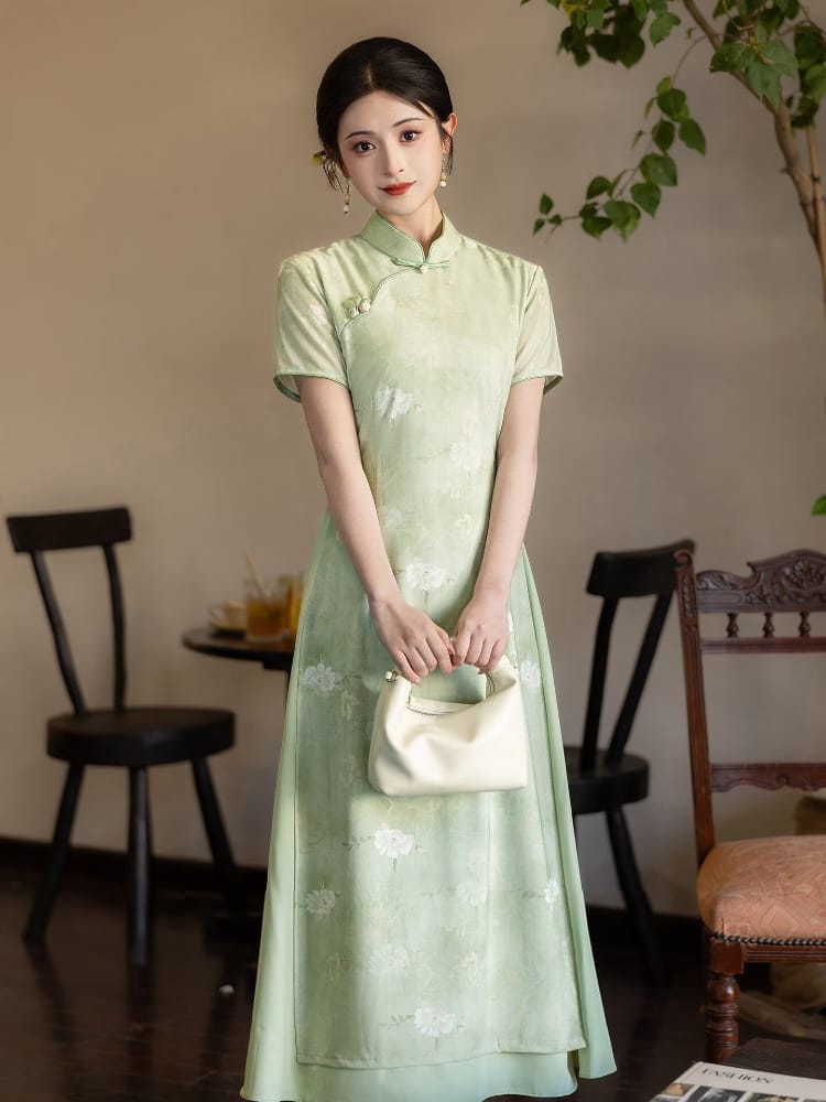 Beth and Brian Qipao-LSB Floral Pattern, High-stretch double-layer mesh fabric, Green Midi Ao dai