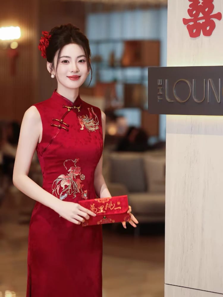 Beth and Brian Qipao-WX Luna’s Red Koi Embroidery, Sleeveless Midi Cheongsam
