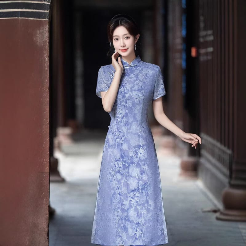 Beth and Brian qipao-MRSC Seraphina Lavender Floral Jacquard Midi Ao Dai