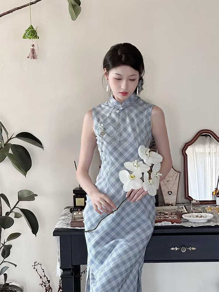 Beth and Brian Qipao-LSB Wren Light Blue Plaid Sleeveless TR Cotton Midi Cheongsam
