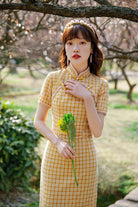 Beth and Brian qipao-ZAYS Yellow Gingham Cotton Midi Cheongsam