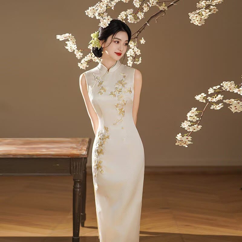 Beth and Brian qipao-QJ Elowen Floral Embroidery Imitation Acetate Satin Long Cheongsam