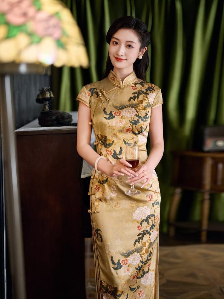 Beth and Brian Qipao-XLY Sadie Golden Peony Print, 19 Mome Mulberry Silk High end Long Cheongsam