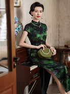 Beth and Brian Qipao-XLY 19 mome mulberry silk, high end green long Cheongsam