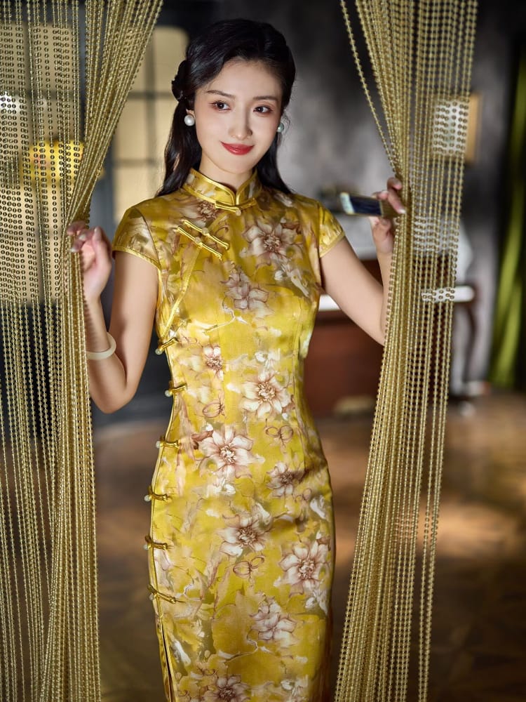 Beth and Brian Qipao-XLY Piper Golden Floral Real Silk Long Maxi Cheongsam With Cap Sleeves