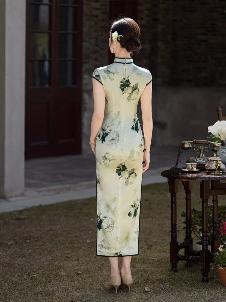 Beth and Brian Qipao-XLY Ink‑Green Floral Print, High end 19 Mome Mulberry Silk Cheongsam