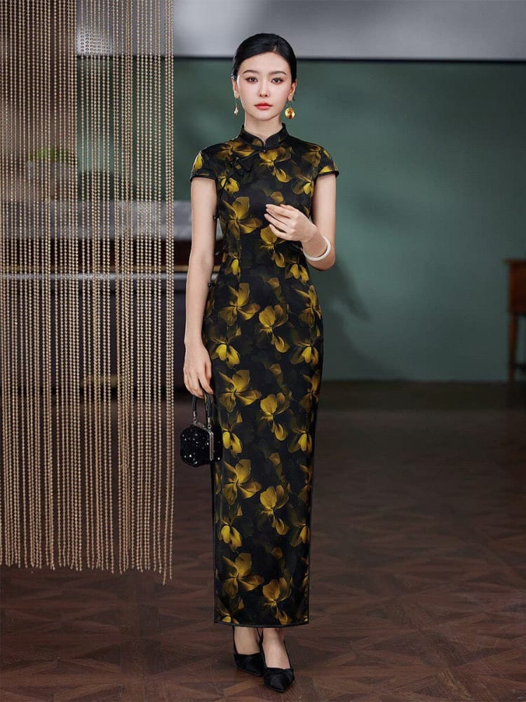Beth and Brian Qipao-XLY Blair Black Base Golden Floral Print, High end 19 Mome Mulberry Silk Long Cheongsam