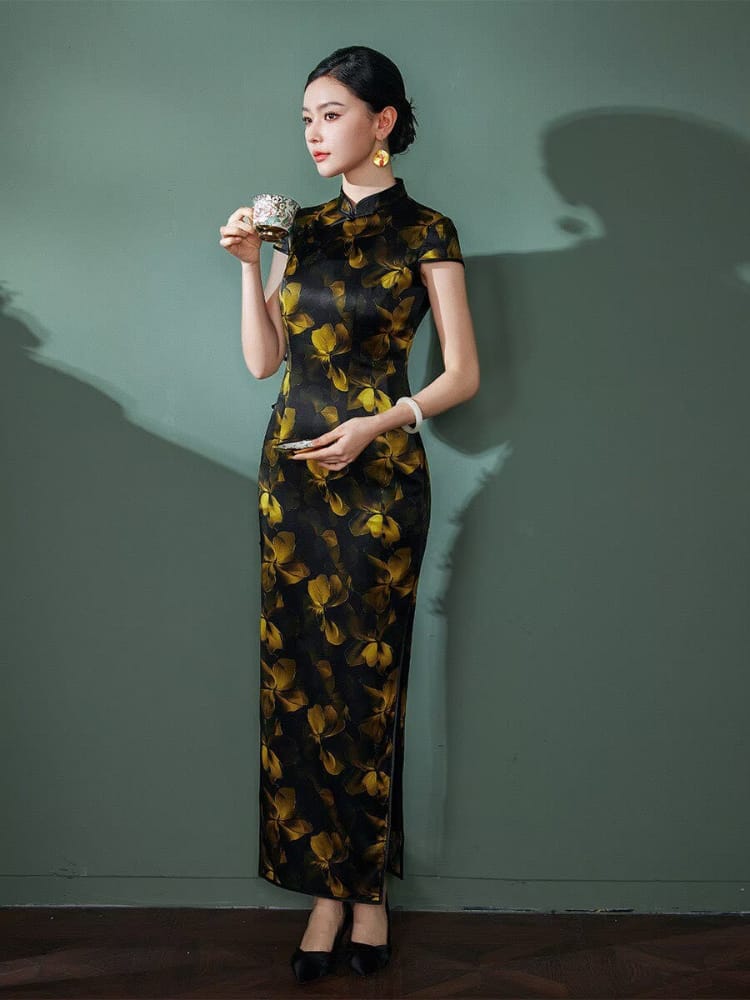 Beth and Brian Qipao-XLY Blair Black Base Golden Floral Print, High end 19 Mome Mulberry Silk Long Cheongsam