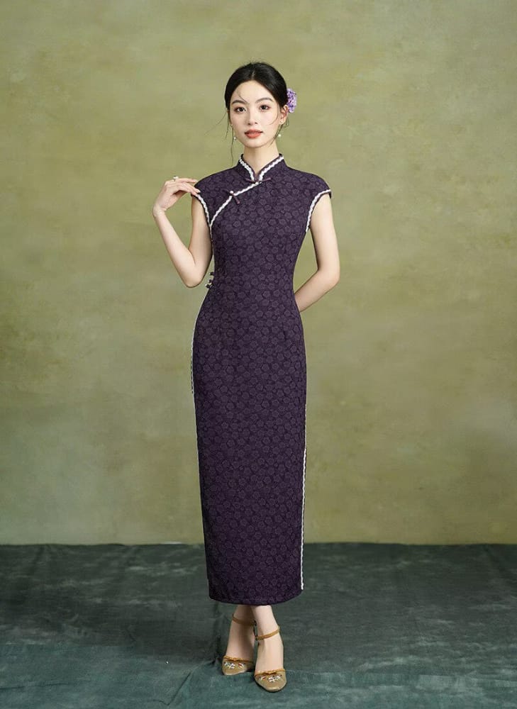 Beth and Brian Qipao-XL Lydia Solid Jacquard Silk Midi Cheongsam