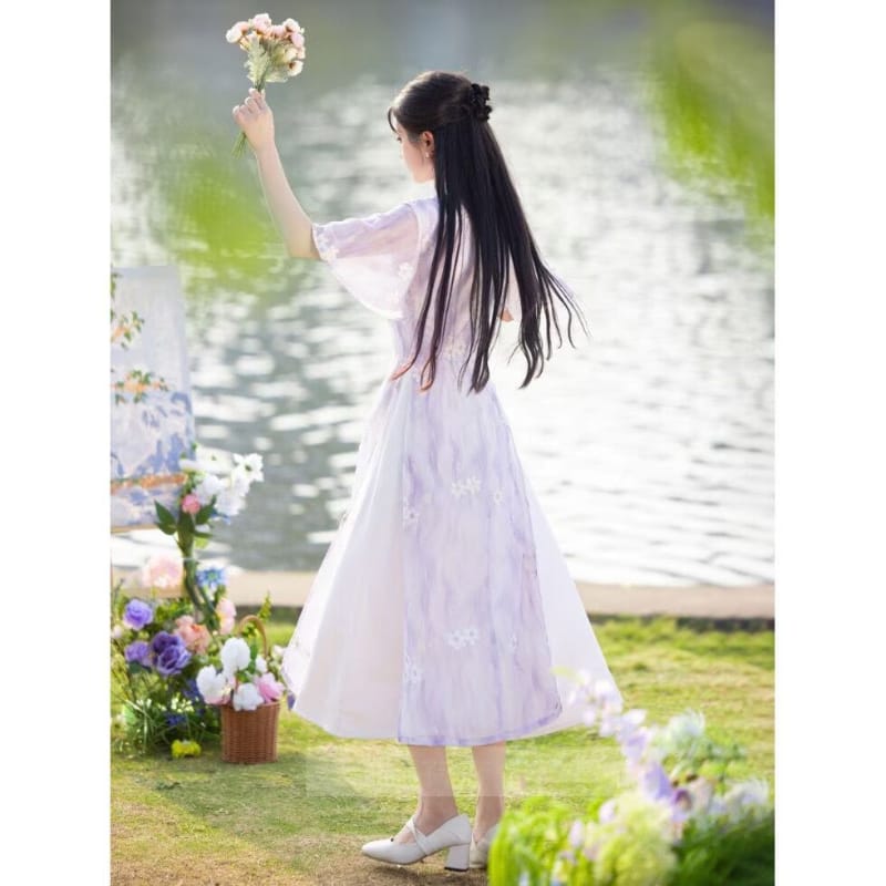 Beth and Brian qipao-DAF Lynn Watercolor Daisy Print Midi Ao Dai