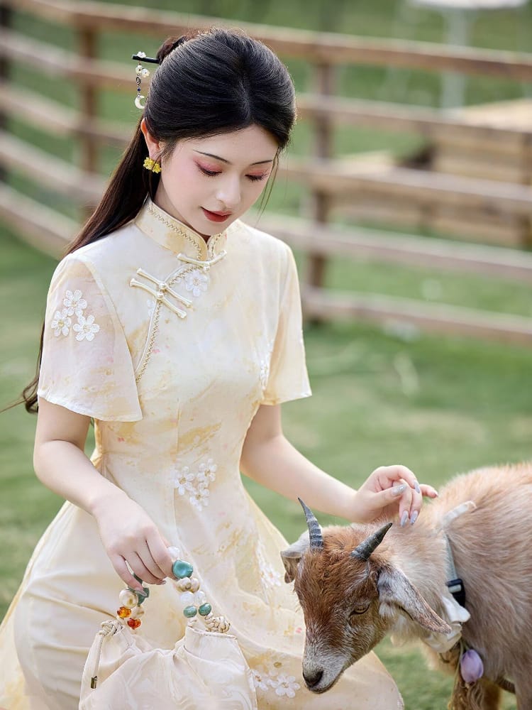 Beth and Brian Qipao-LSB Chloe Pale Yellow Watercolor Floral Mid-Length Ao Dai Cheongsam Dress