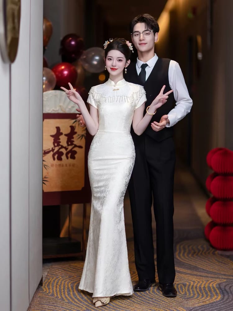 Beth and Brian Qipao-WX Mia White Jacquard Satin Mermaid Long Cheongsam