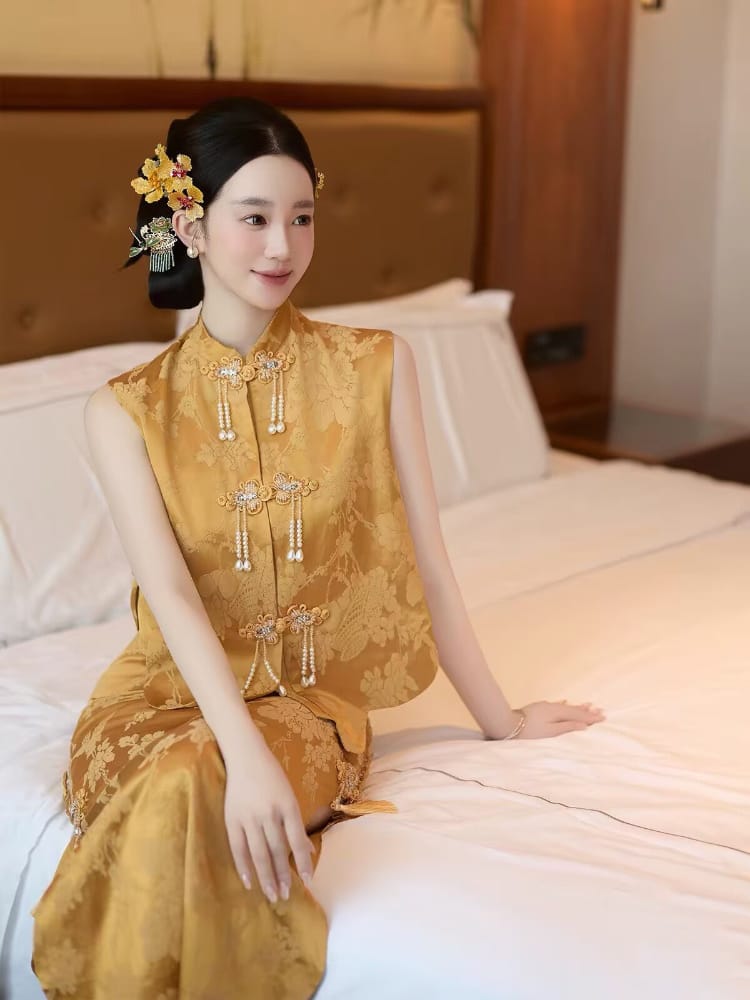 Beth and Brian Qipao-JY Victoria Gold Long Cheongsam/ Bespoke Wedding Qipao