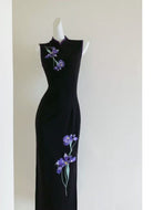 Beth and Brian qipao-DAF Evelyn's Sleeveless Mid-Length Cheongsam with Purple Iris Embroidery