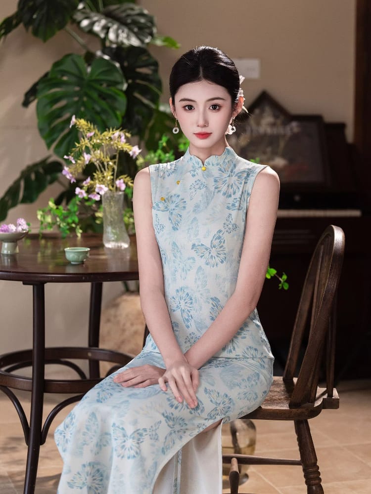 Beth and Brian Qipao-YG Chloe Cotton Linen Fabric Long Sleeveless Cheongsam with Blue Butterfly Print