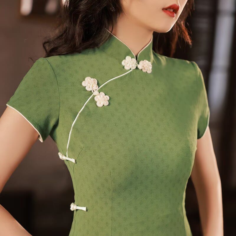 Beth and Brian Qipao-YG Luna Solid Green Midi Cheongsam