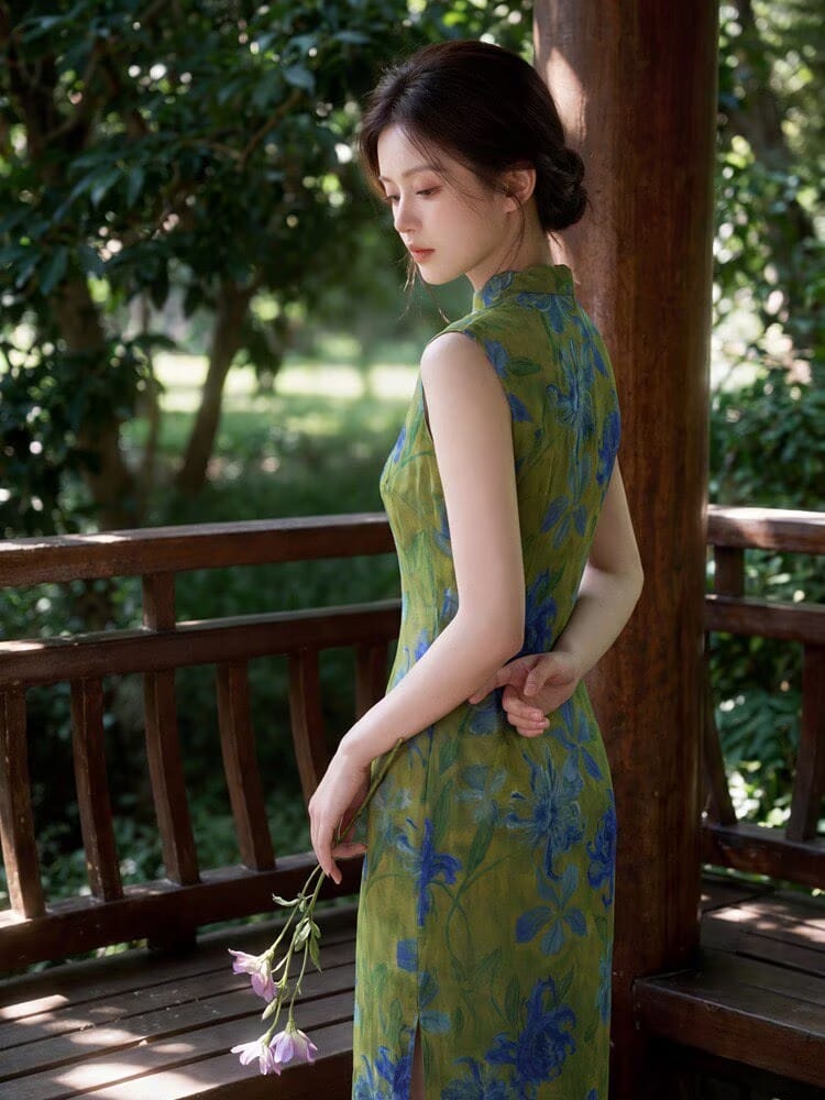 Beth and Brian Qipao-YG Sleeveless, mesh fabric, green midi Cheongsam