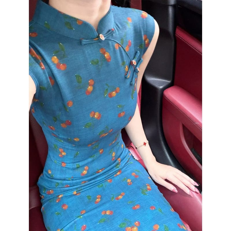 Beth and Brian Qipao-LSB Luna Cherry Print Sleeveless Blue Midi Cheongsam