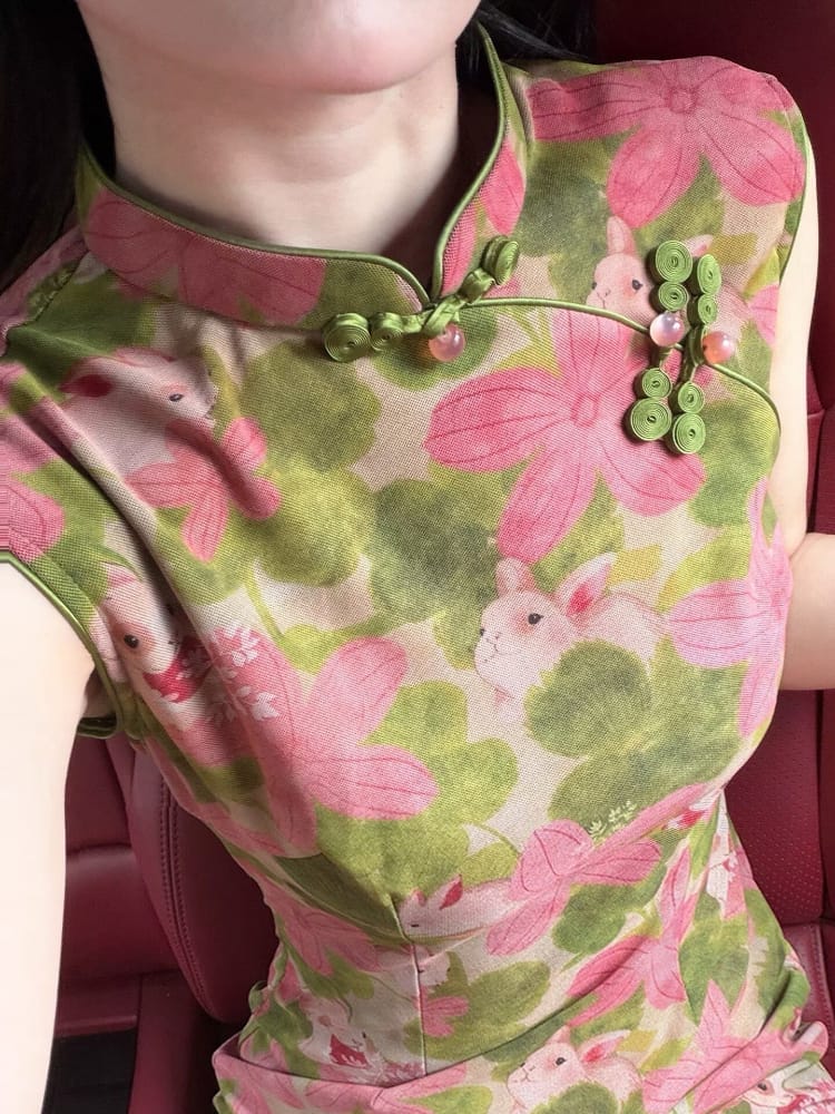 Beth and Brian Qipao-LSB Ivy Rabbit & Pink Floral Sleeveless Cheongsam