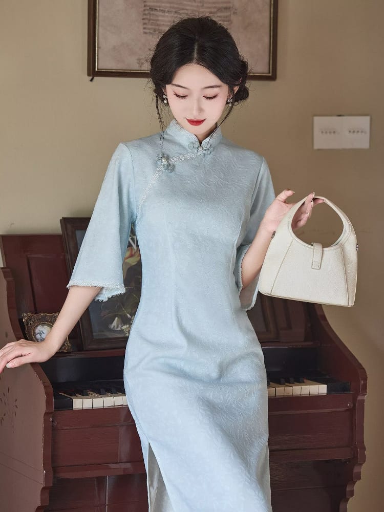 Beth and Brian Qipao-LSB Sophia Subtle Leaf Jacquard Midi Cheongsam With Three-Quarter Sleeves