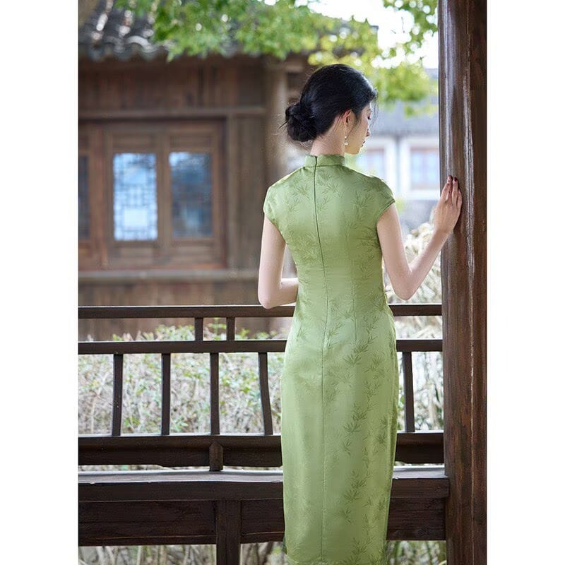 Beth and Brian Qipao-WS Mia Bamboo Jacquard Satin Midi Cheongsam