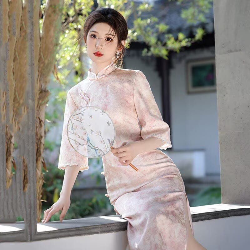 Beth and Brian Qipao-SMQ Bonnie Pink Watercolor Wash Print Satin Cheongsam With Three-Quarter Sleeves
