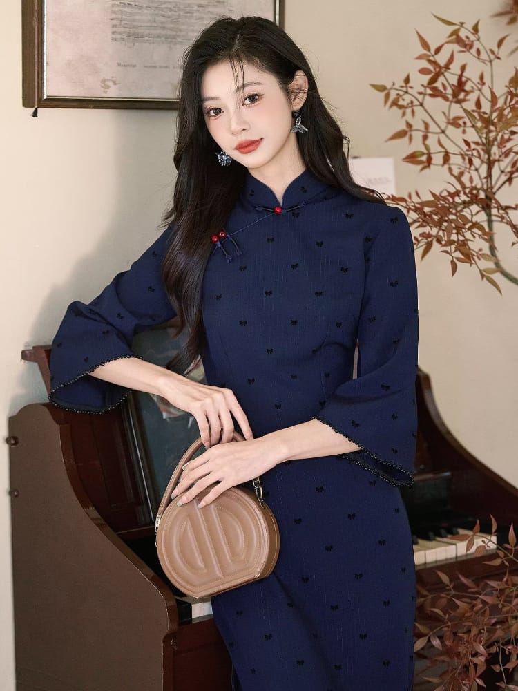 Beth and Brian Qipao-LSB Mia Small Bow Flocking Cheongsam With Three-Quarter Sleeves