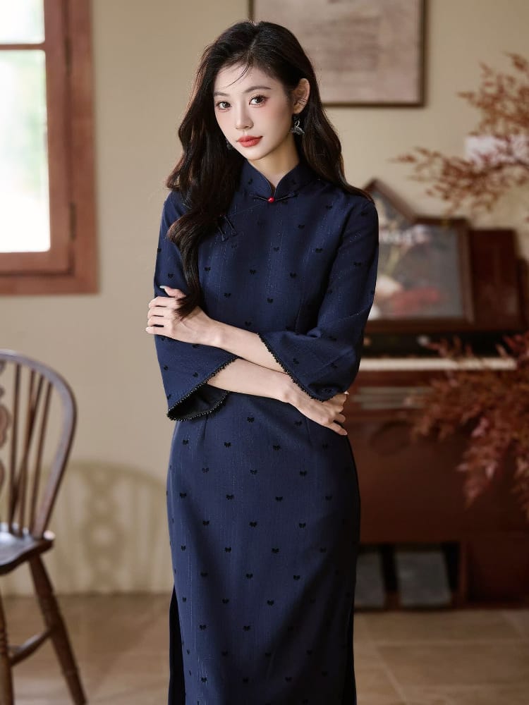 Beth and Brian Qipao-LSB Mia Small Bow Flocking Cheongsam With Three-Quarter Sleeves