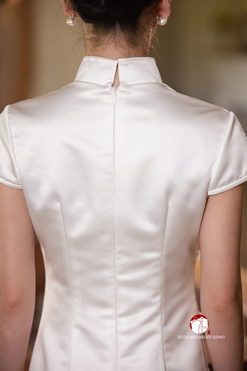 Beth and Brian Qipao-Exclusivedesigner Exclusive Designer Collection | Minimalism White long Cheongsam Gown