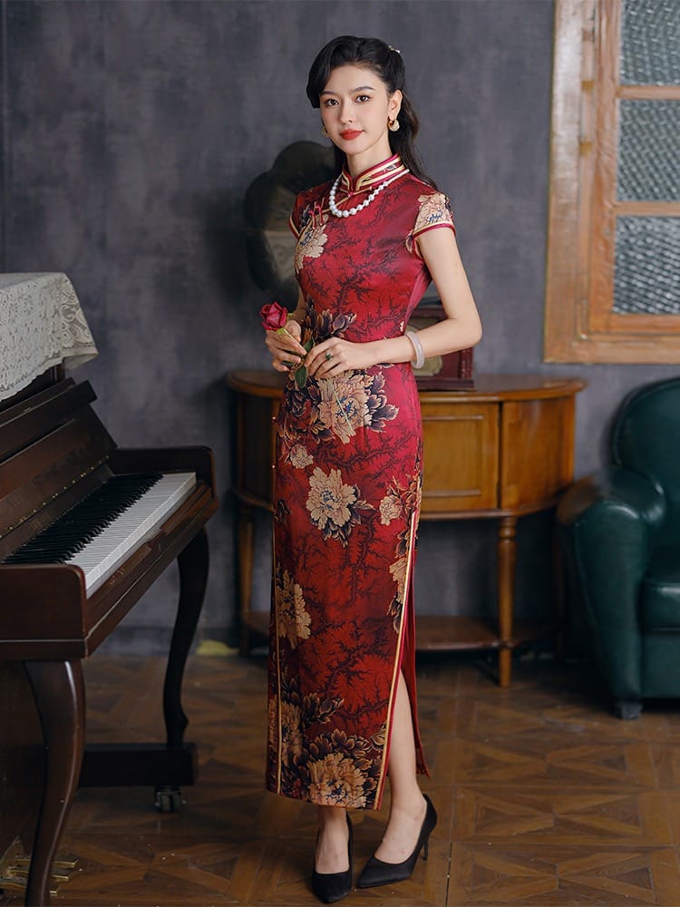 Beth and Brian Qipao-TL 19 Momme Pure Mulberry Silk Peony Bridal Qipao – Chinese Wedding Gown