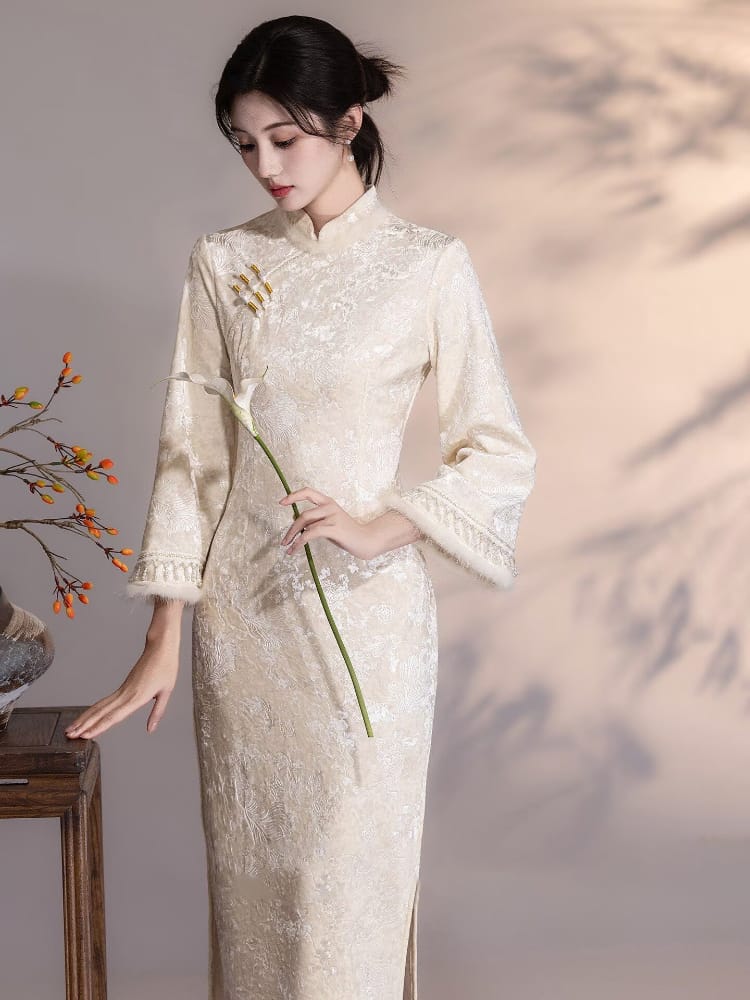 Beth and Brian Qipao-LSB Luna Winter Diamond Velvet Midi Cheongsam Dress