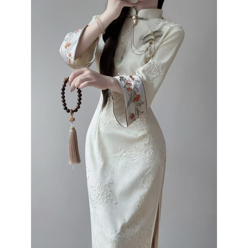 Beth and Brian Qipao-LSB Hazel Beige Stretch Velvet Cheongsam Dress With Long Sleeves