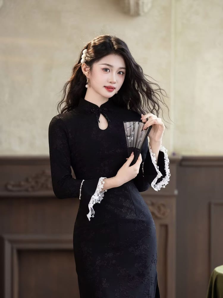 Beth and Brian Qipao-LSB Iris Black Knitting Jacquard Cheongsam Dress With Long‑Sleeves