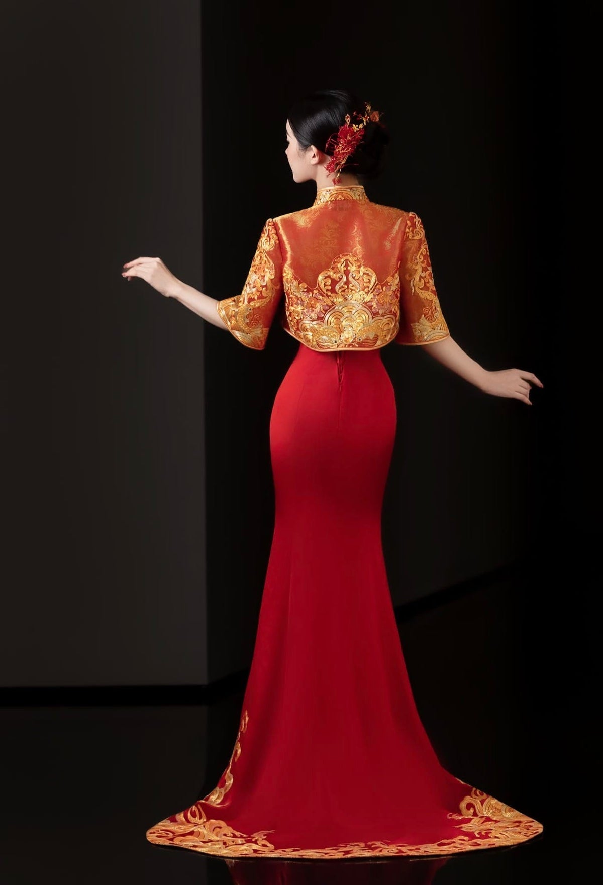 Beth and Brian Qipao-YYG Bespoke Red Peacock Embroidery Bridal Cheongsam Gown Set