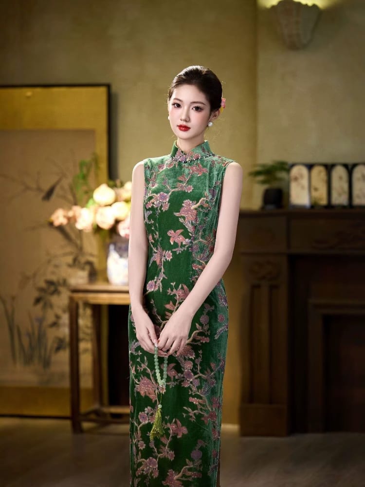 Beth and Brian Qipao-CZX Old Shanghai Style, Ivy Green Floral Long Cheongsam