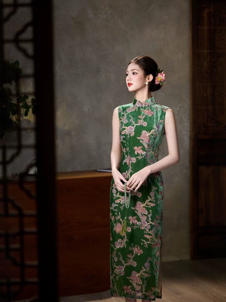 Beth and Brian Qipao-CZX Old Shanghai Style, Ivy Green Floral Long Cheongsam