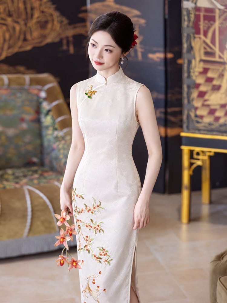 Beth and Brian Qipao-LSB Luna Beige Deer & Osmanthus Embroidery Midi Cheongsam