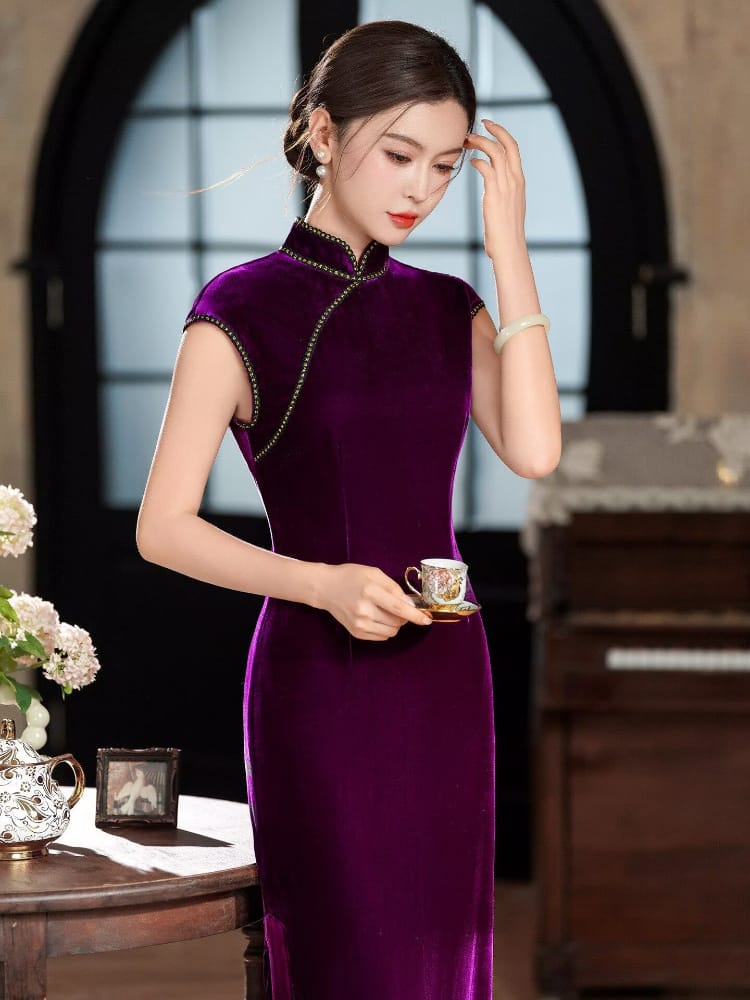 Beth and Brian Qipao-XLY Violet Purple Velvet Long Cheongsam With Raglan Sleeves