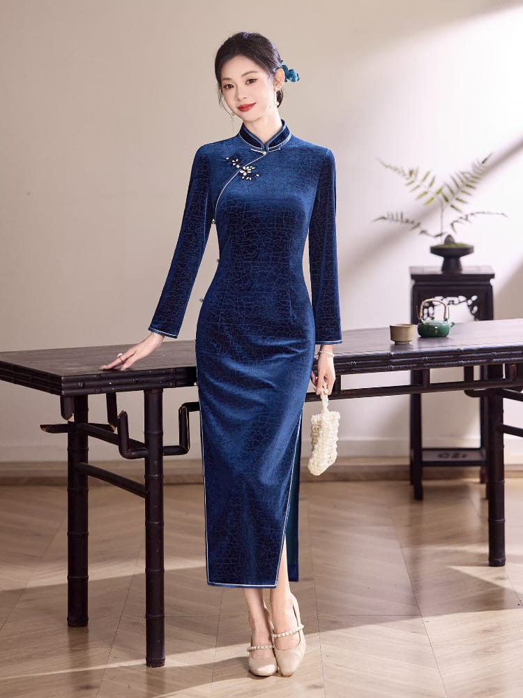 Beth and Brian Qipao-XLY Iris Navy Velvet Crackle Texture Cheongsam