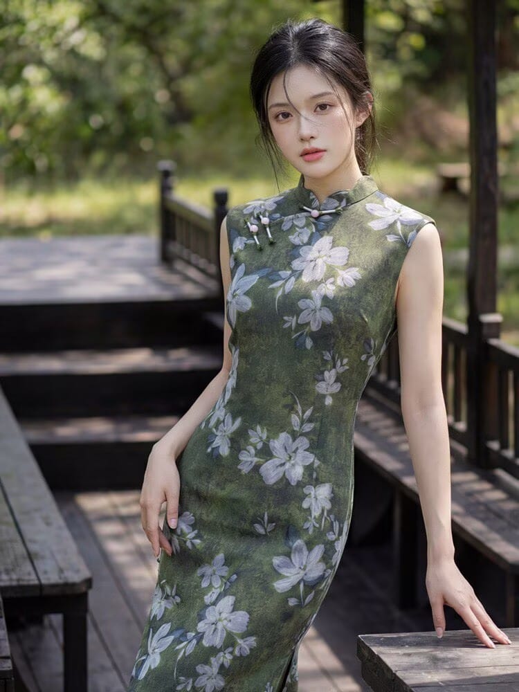 Beth and Brian Qipao-YG Chloe Green Sleeveless Floral Midi Cheongsam