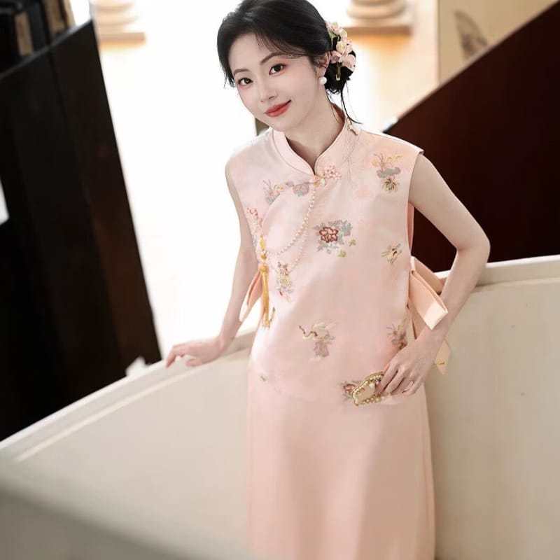 Beth and Brian Qipao-MX Mia Pink Satin 2-Piece Cheongsam Set, Embroidered Vest & Long Skirt