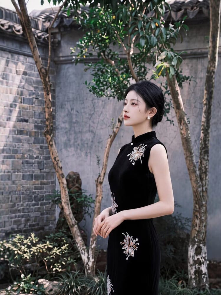 Beth and Brian Qipao-TX Clara Black Velvet Firework Embroidery Midi Cheongsam