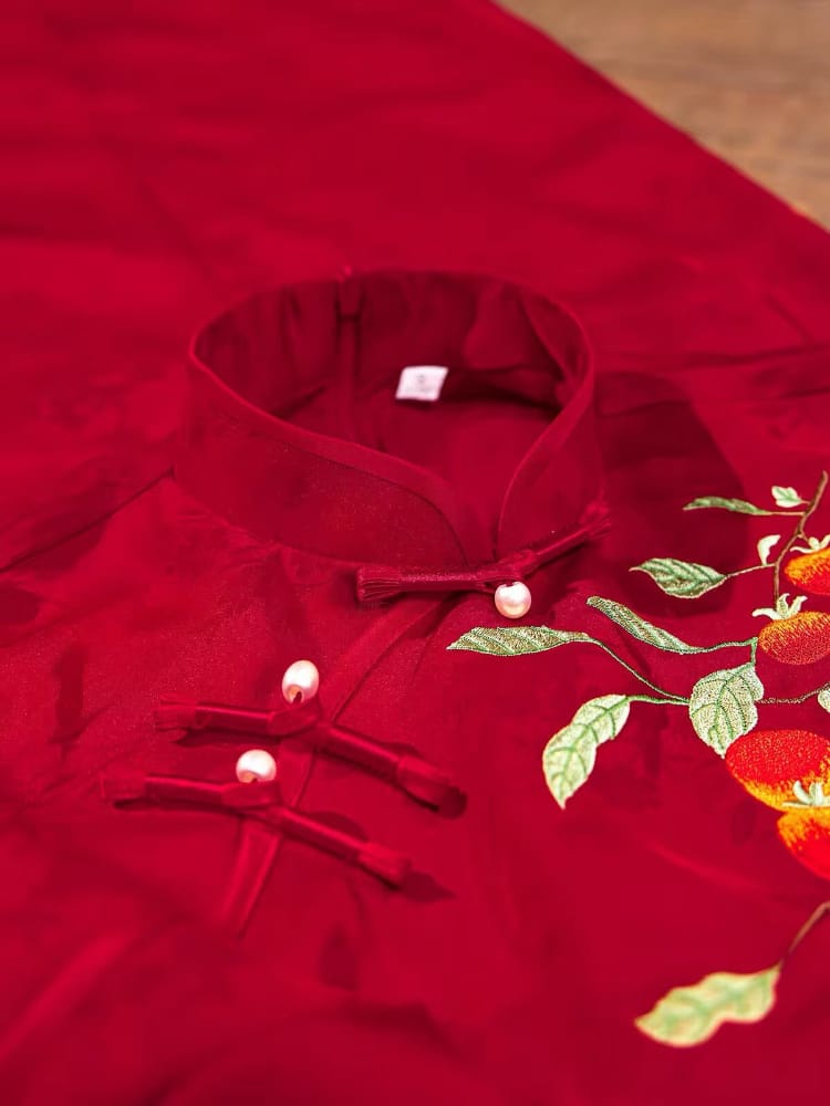 Beth and Brian Qipao-SCRJ Hazel Red Jacquard Satin Qipao, Persimmon Embroidery Sleeveless Cheongsam