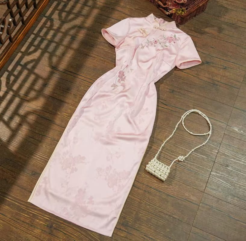 Beth and Brian Qipao-SCRJ Floral Embroidery Midi Cheongsam Dress