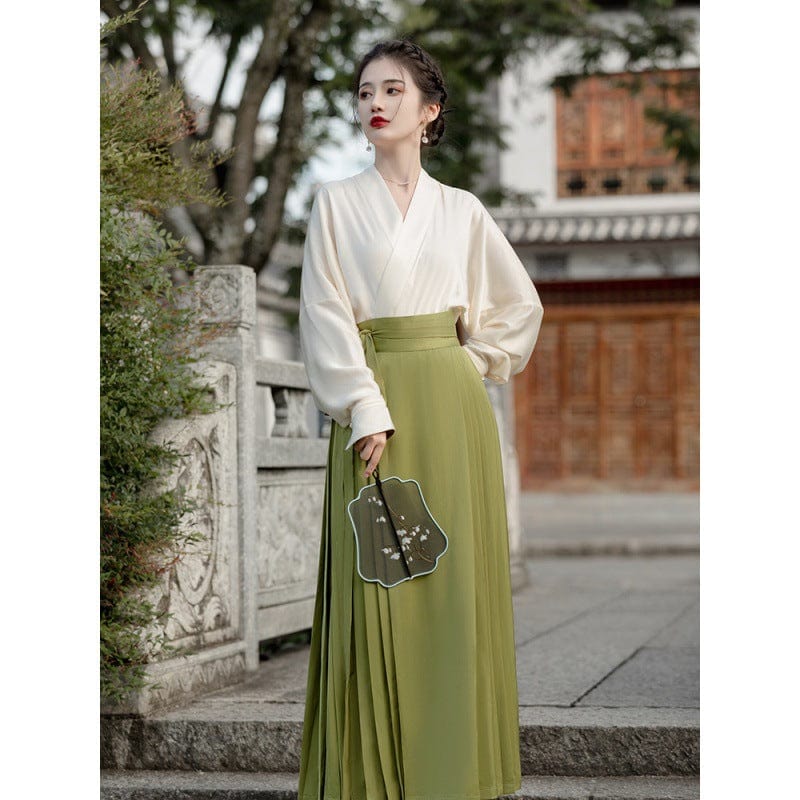 Beth and Brian Qipao-ARS New Chinese style ( 新中式 ), beige and green long Hanfu Mamianqun