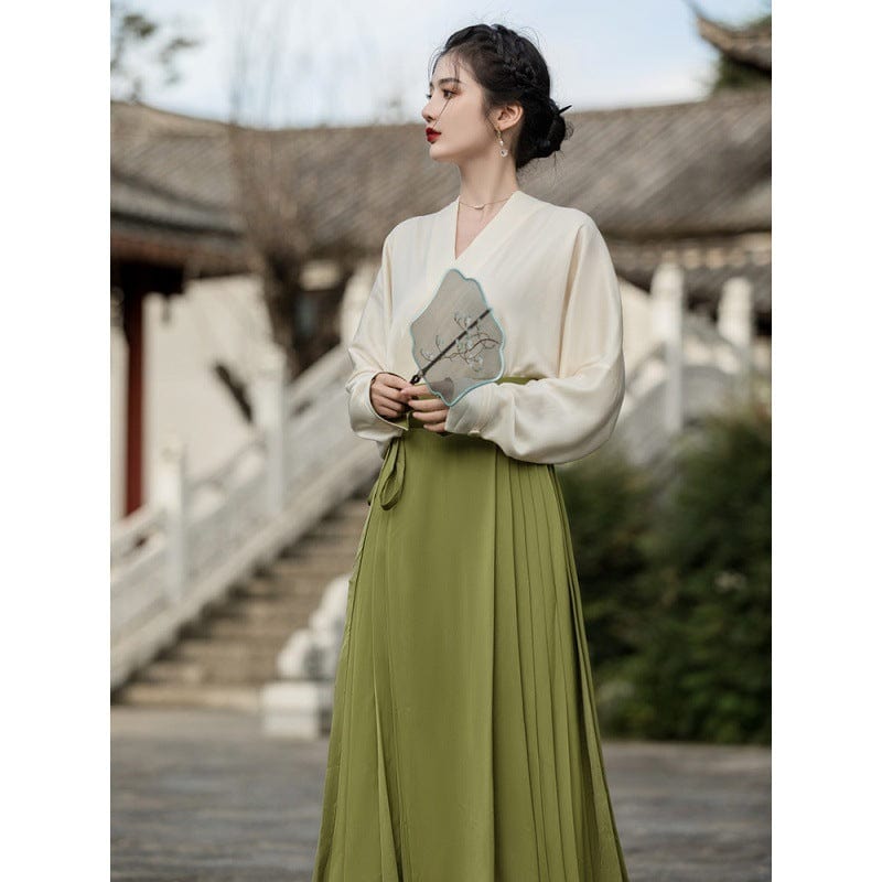 Beth and Brian Qipao-ARS New Chinese style ( 新中式 ), beige and green long Hanfu Mamianqun